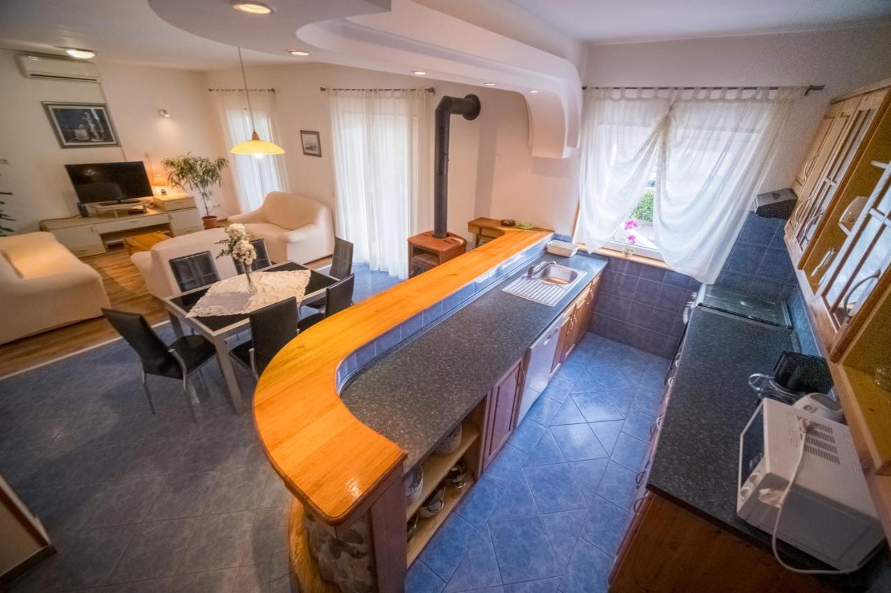 Apartman Bilac Vodice Eksteriør billede