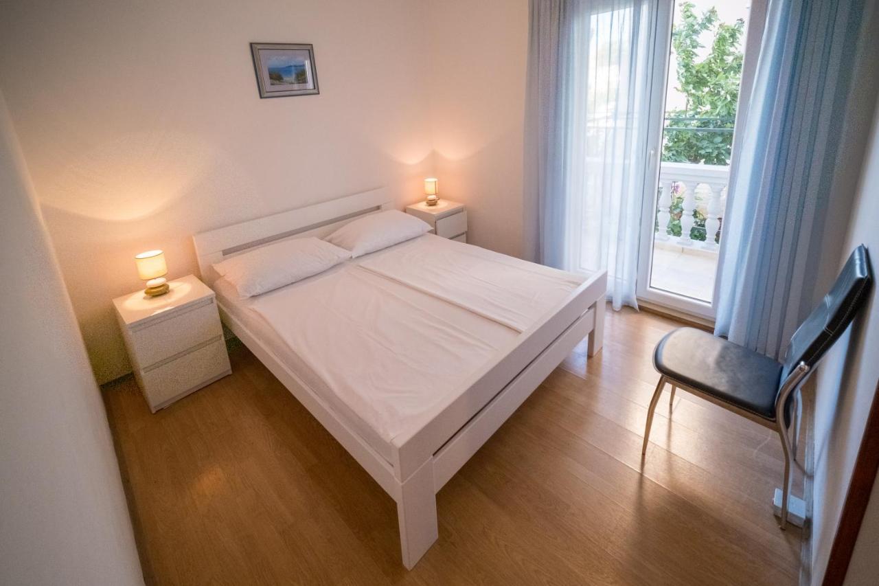 Apartman Bilac Vodice Eksteriør billede