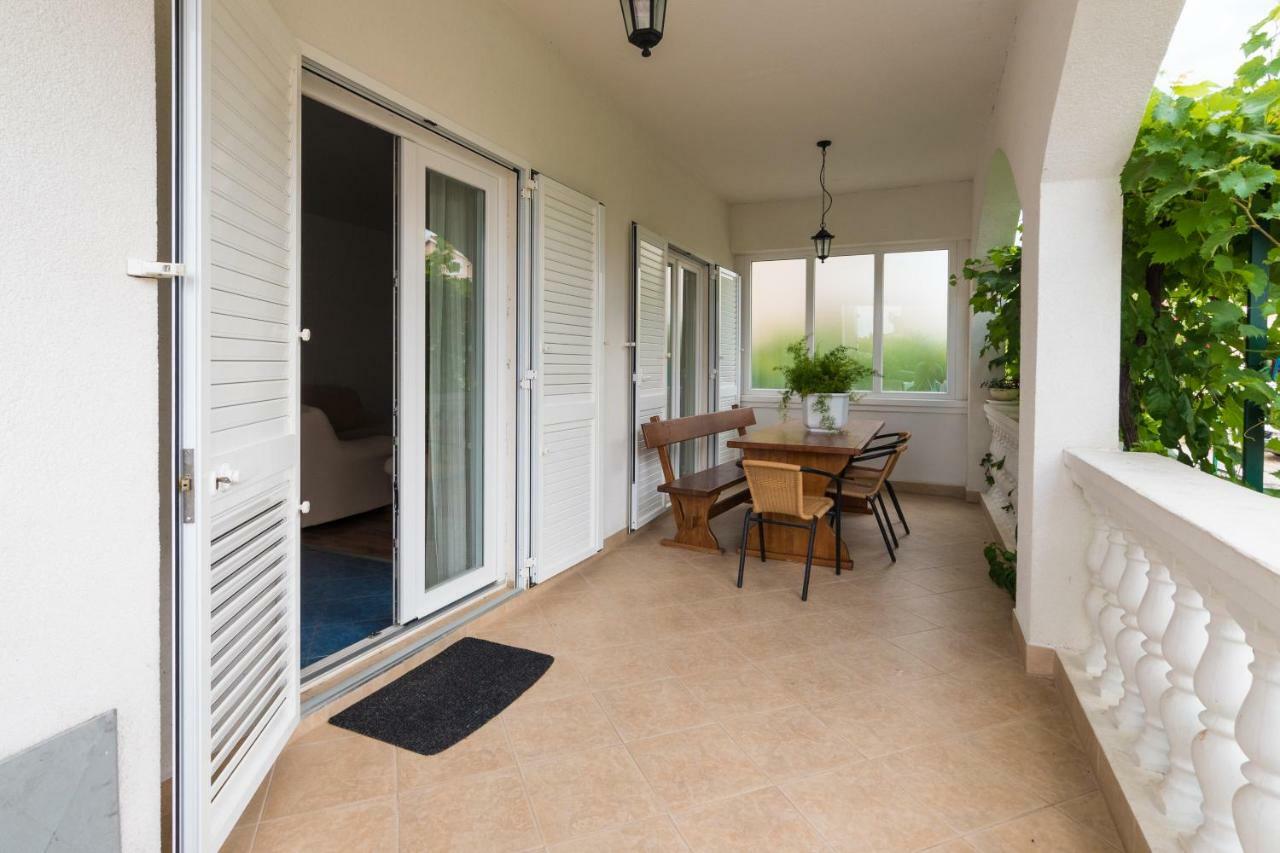 Apartman Bilac Vodice Eksteriør billede